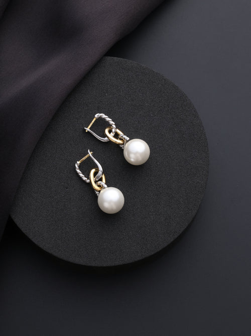 Classic Pearl Earrings