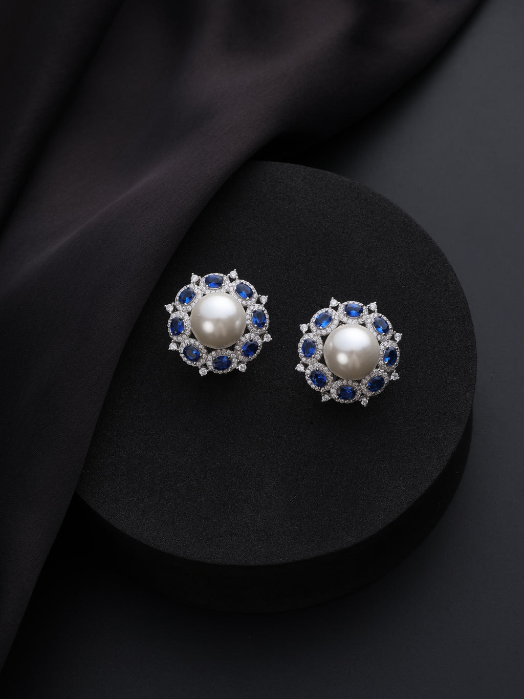 Royal Pearl Studs