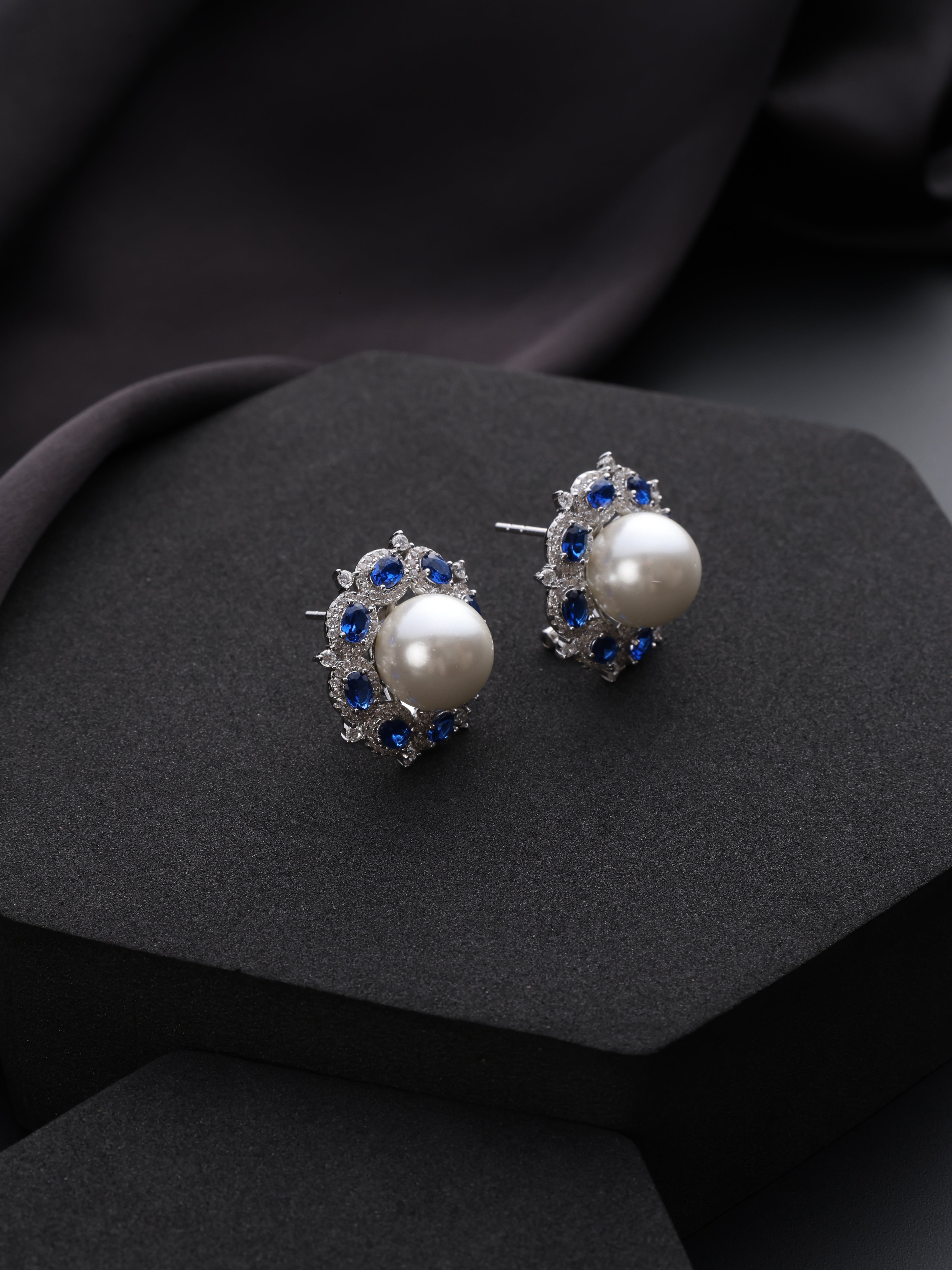 Royal Pearl Studs