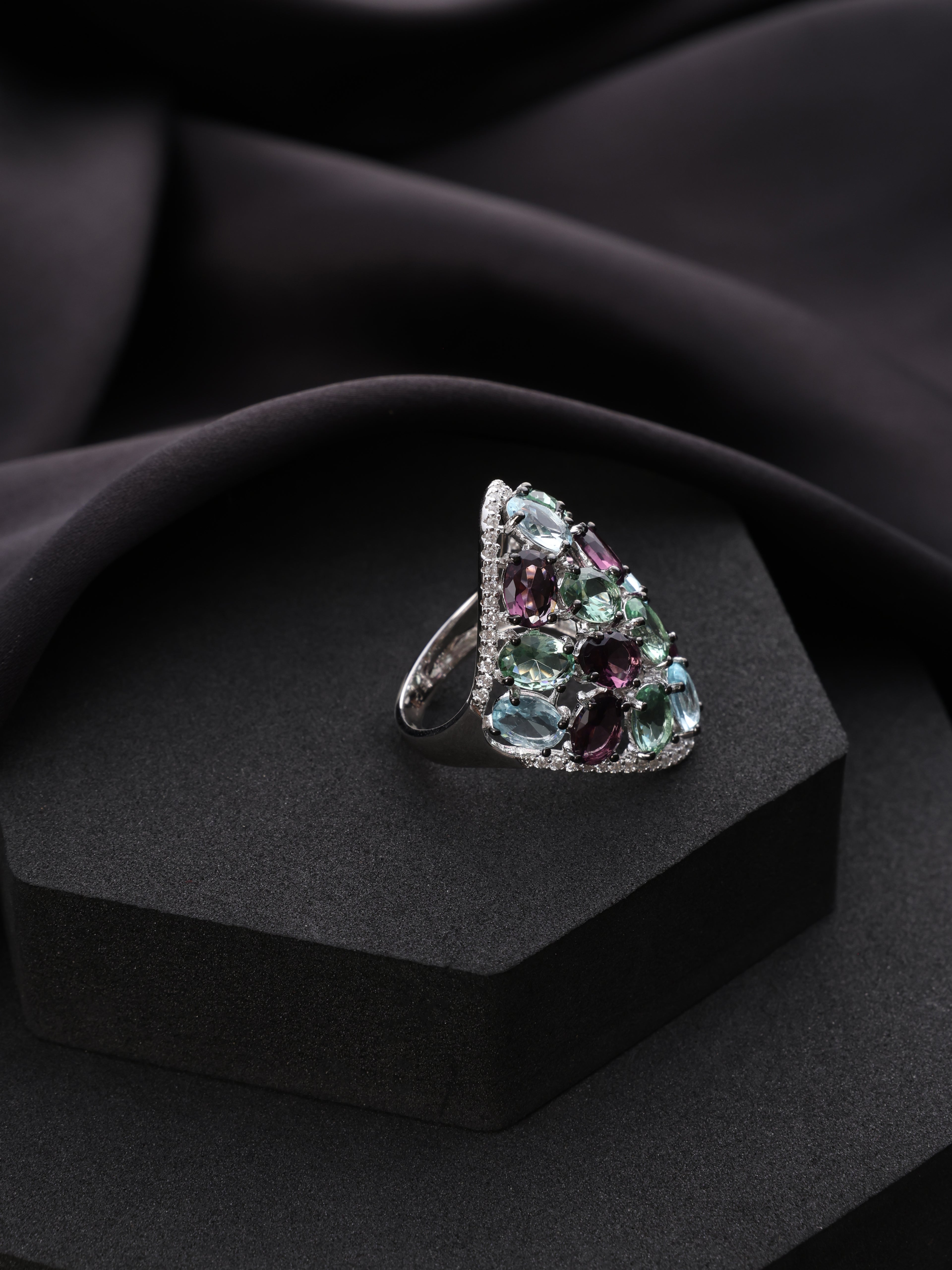 Modern Spark Ring