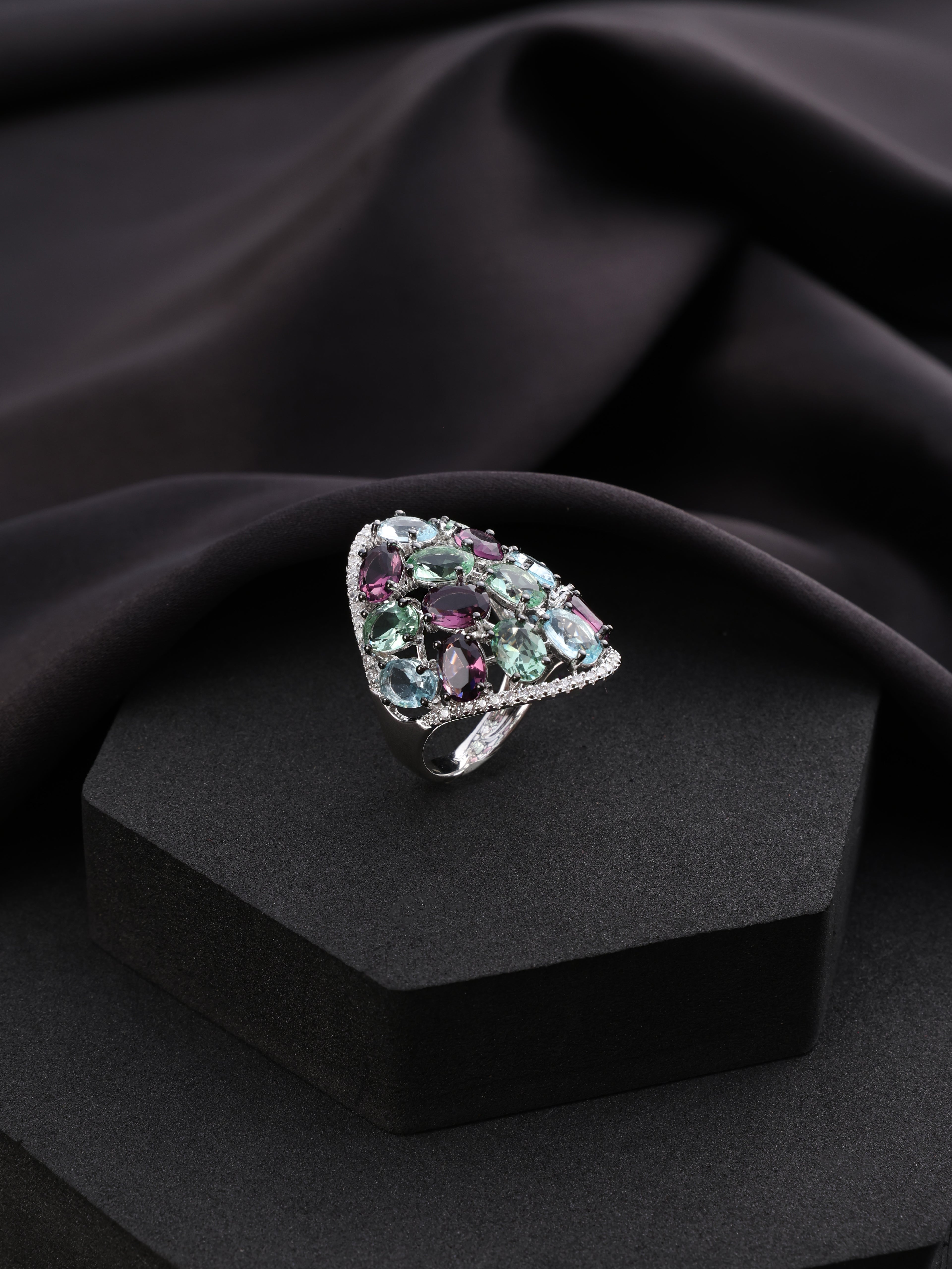 Modern Spark Ring