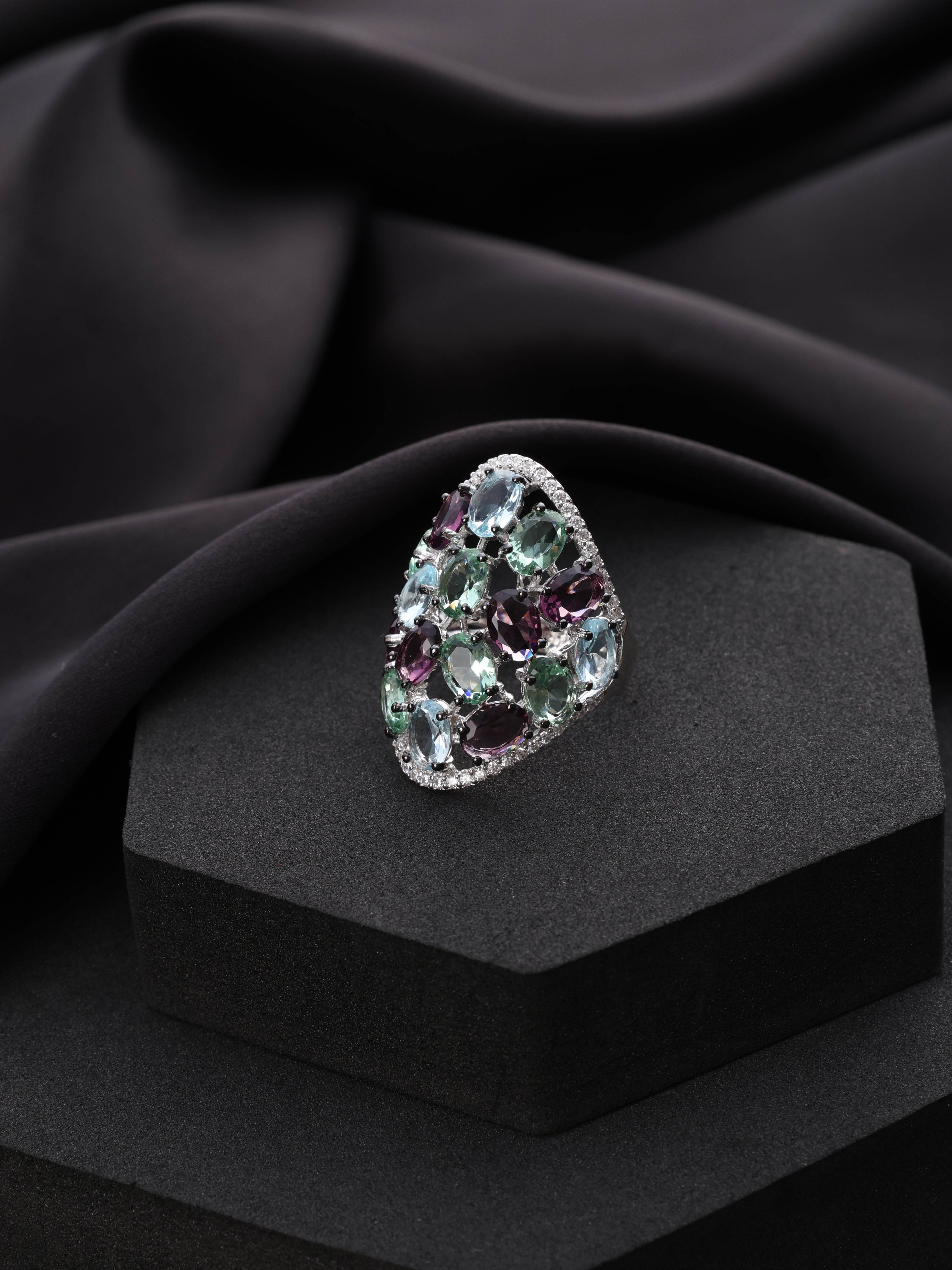 Modern Spark Ring