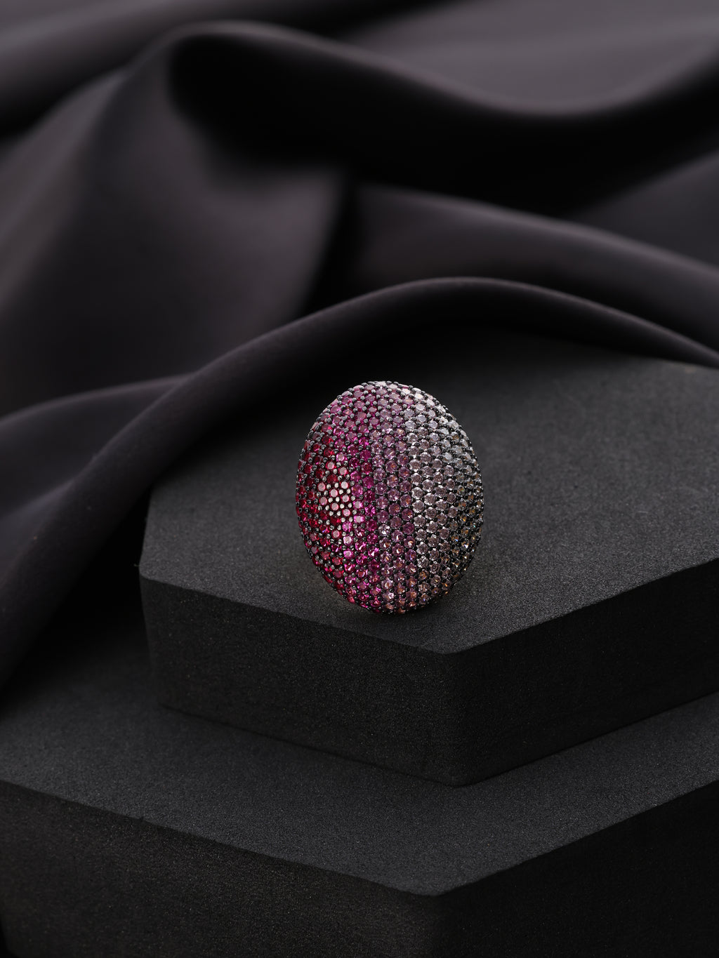 Scarlet Majesty Ring