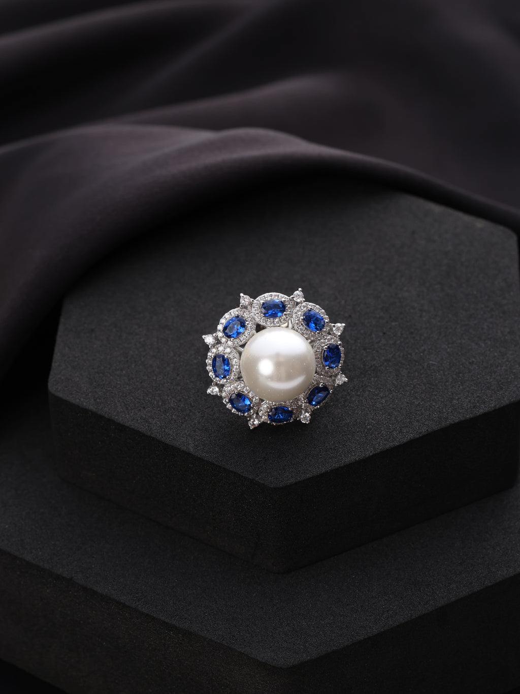 Royal Pearl Ring