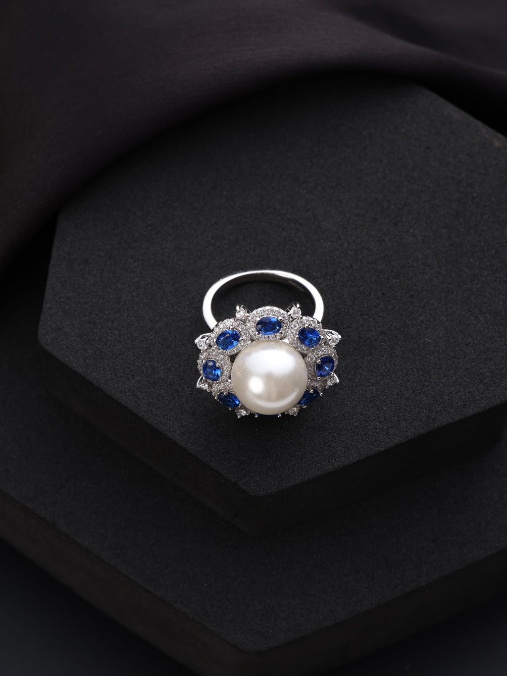 Royal Pearl Ring