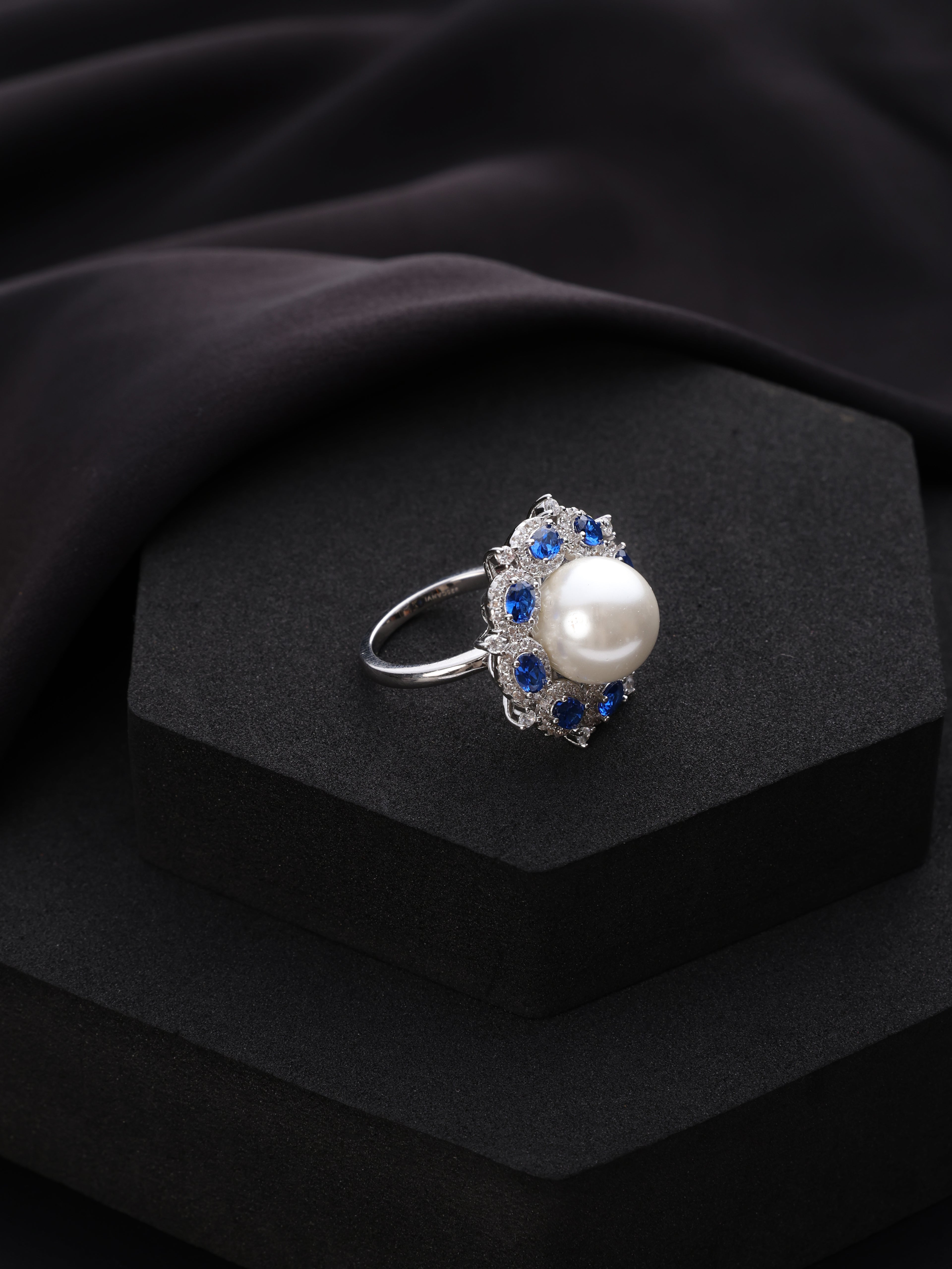 Royal Pearl Ring