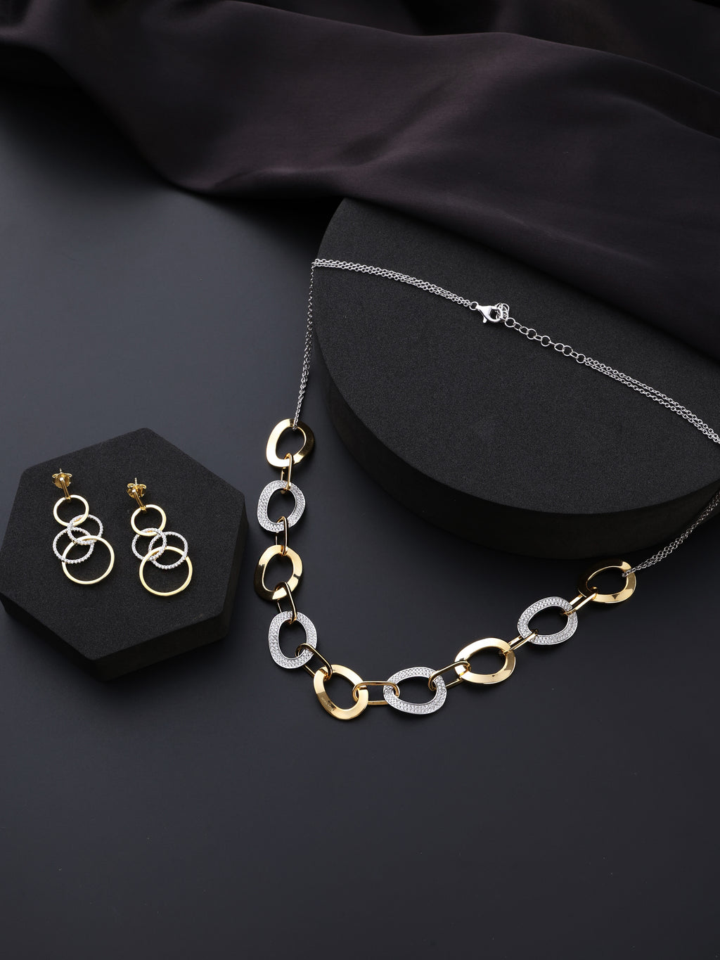 Loop Link Chain set