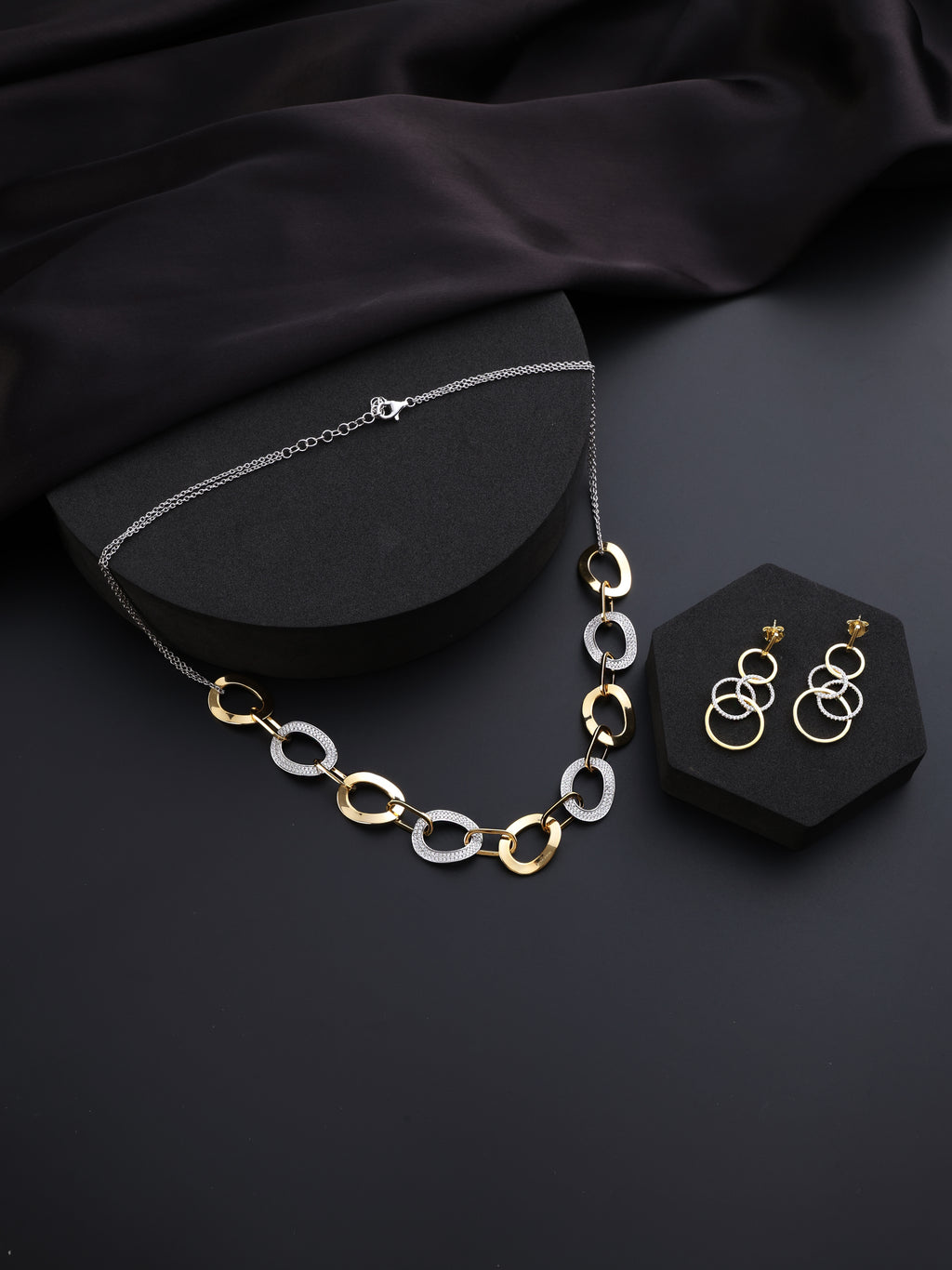 Loop Link Chain set