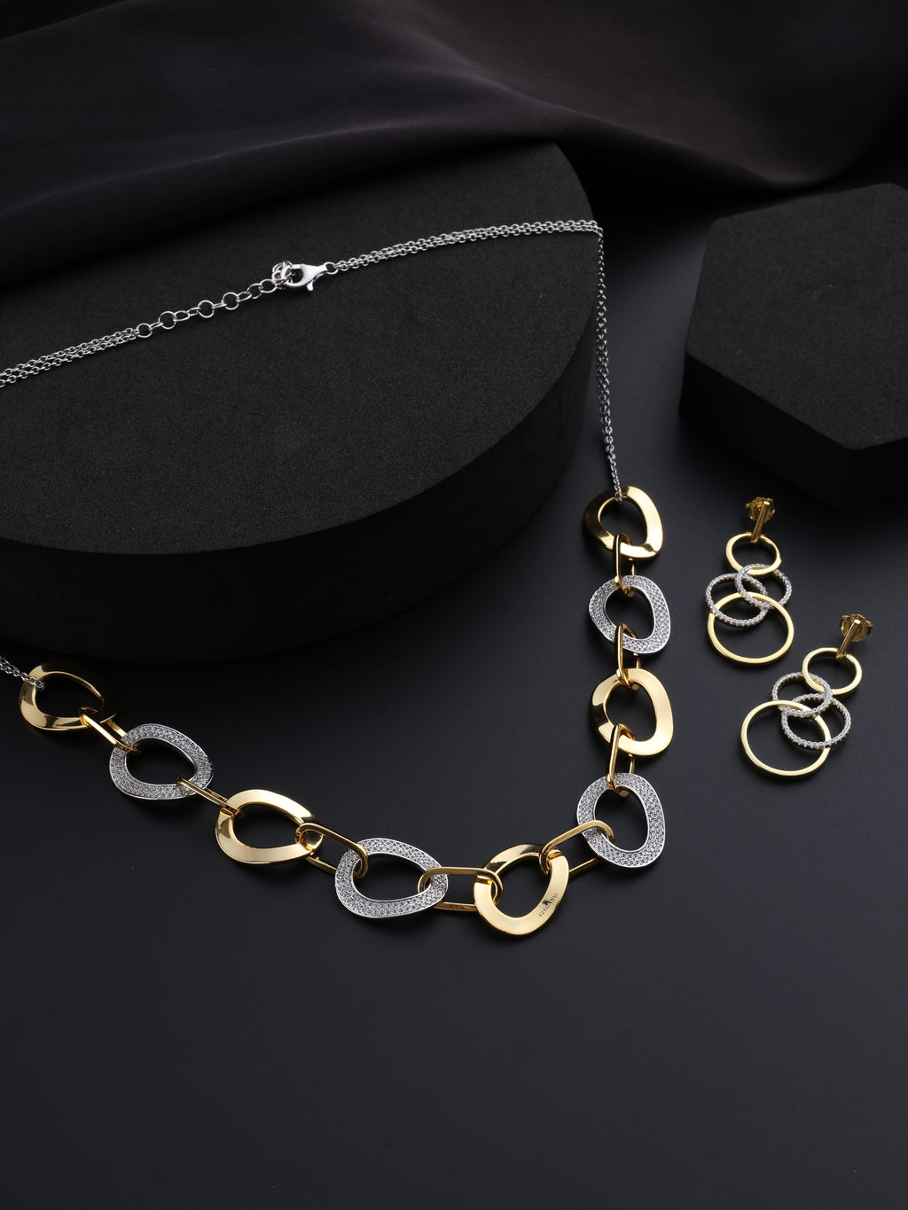 Loop Link Chain set