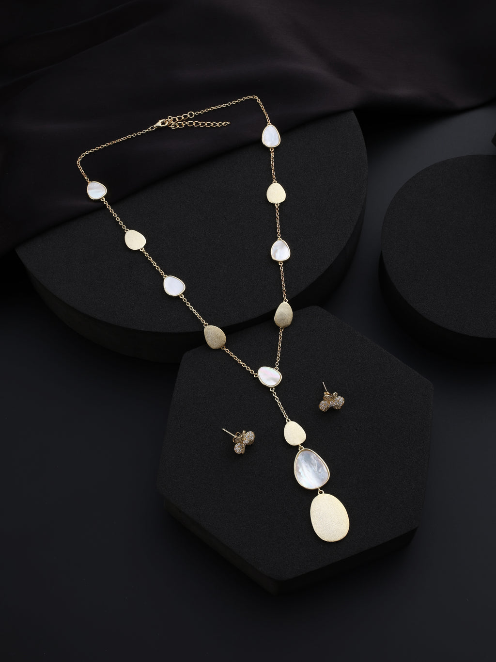 Oval Grace Chain Set