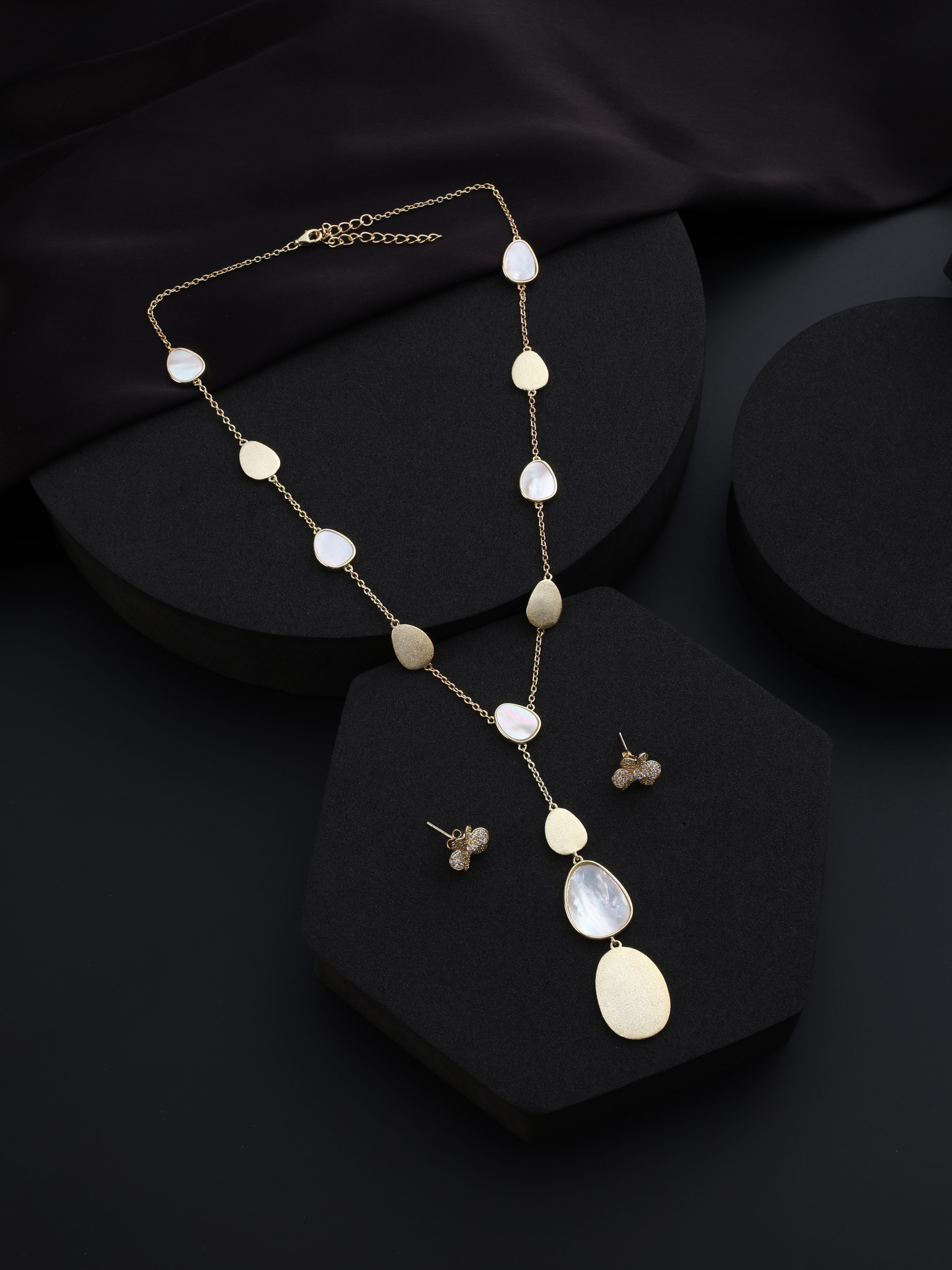 Oval Grace Chain Set