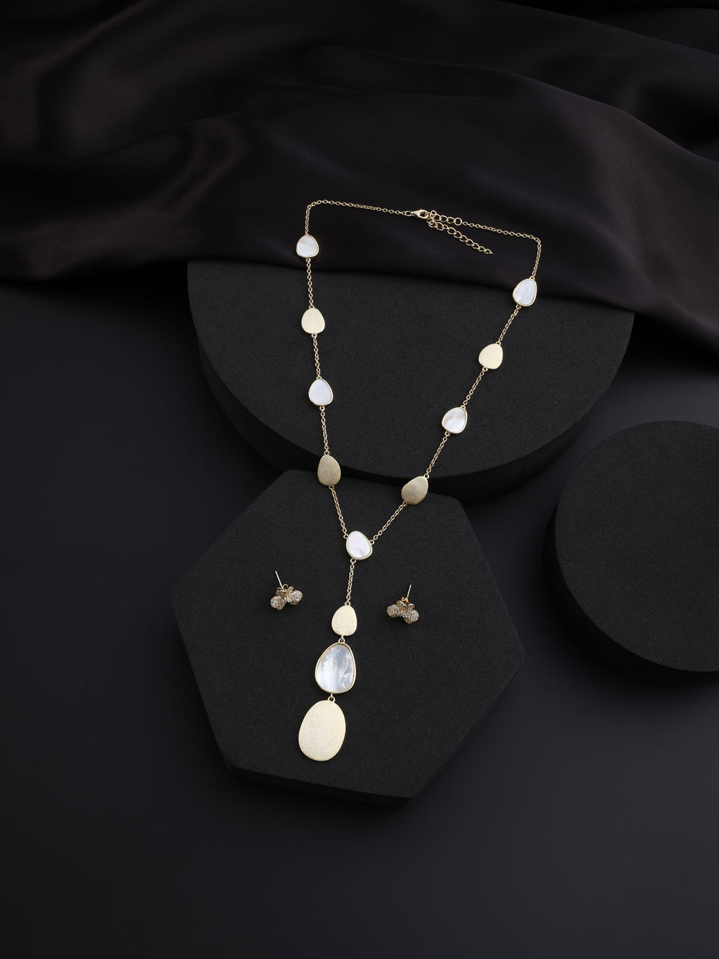 Oval Grace Chain Set