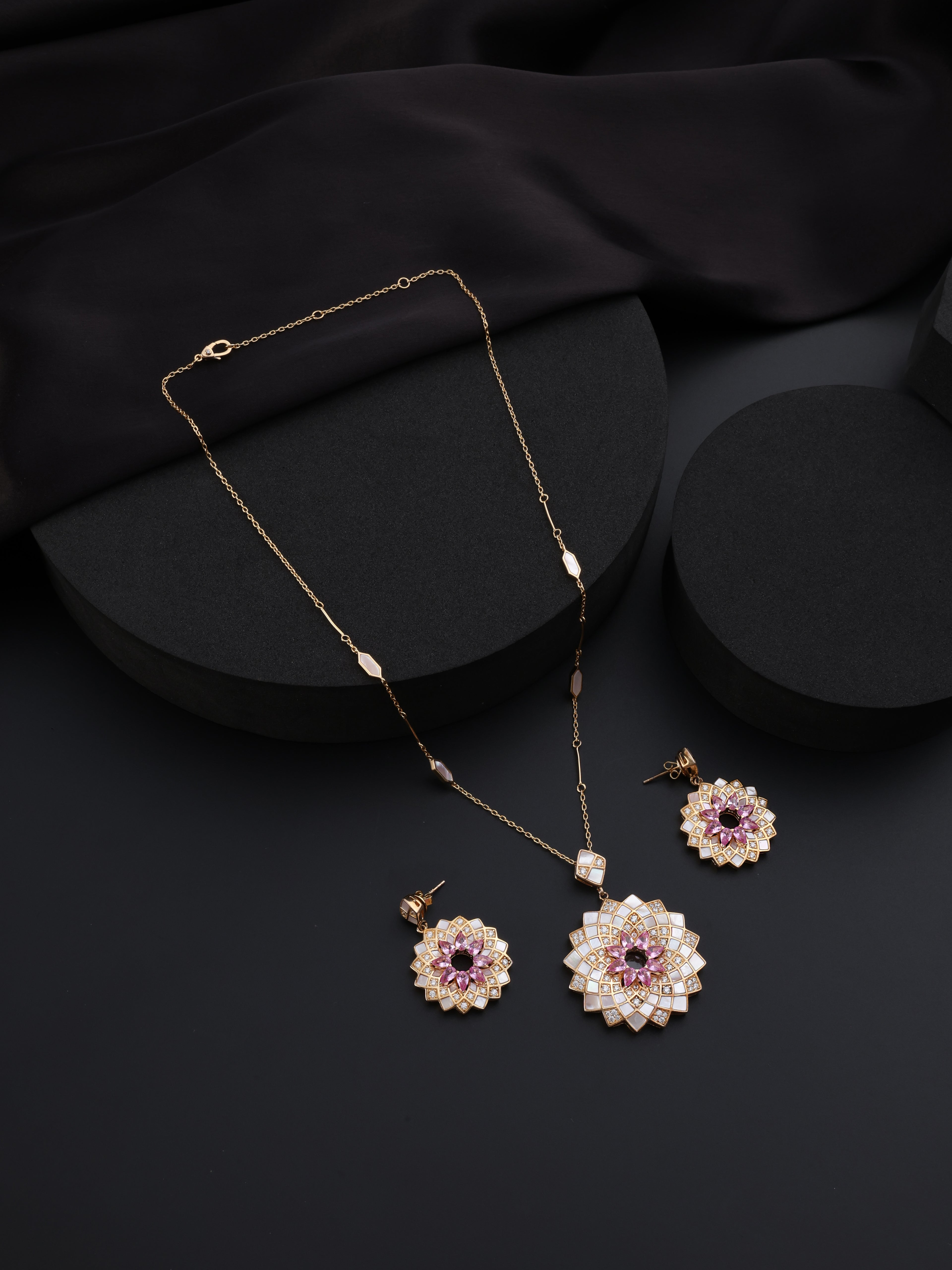 Floral Radiance Pendant Set