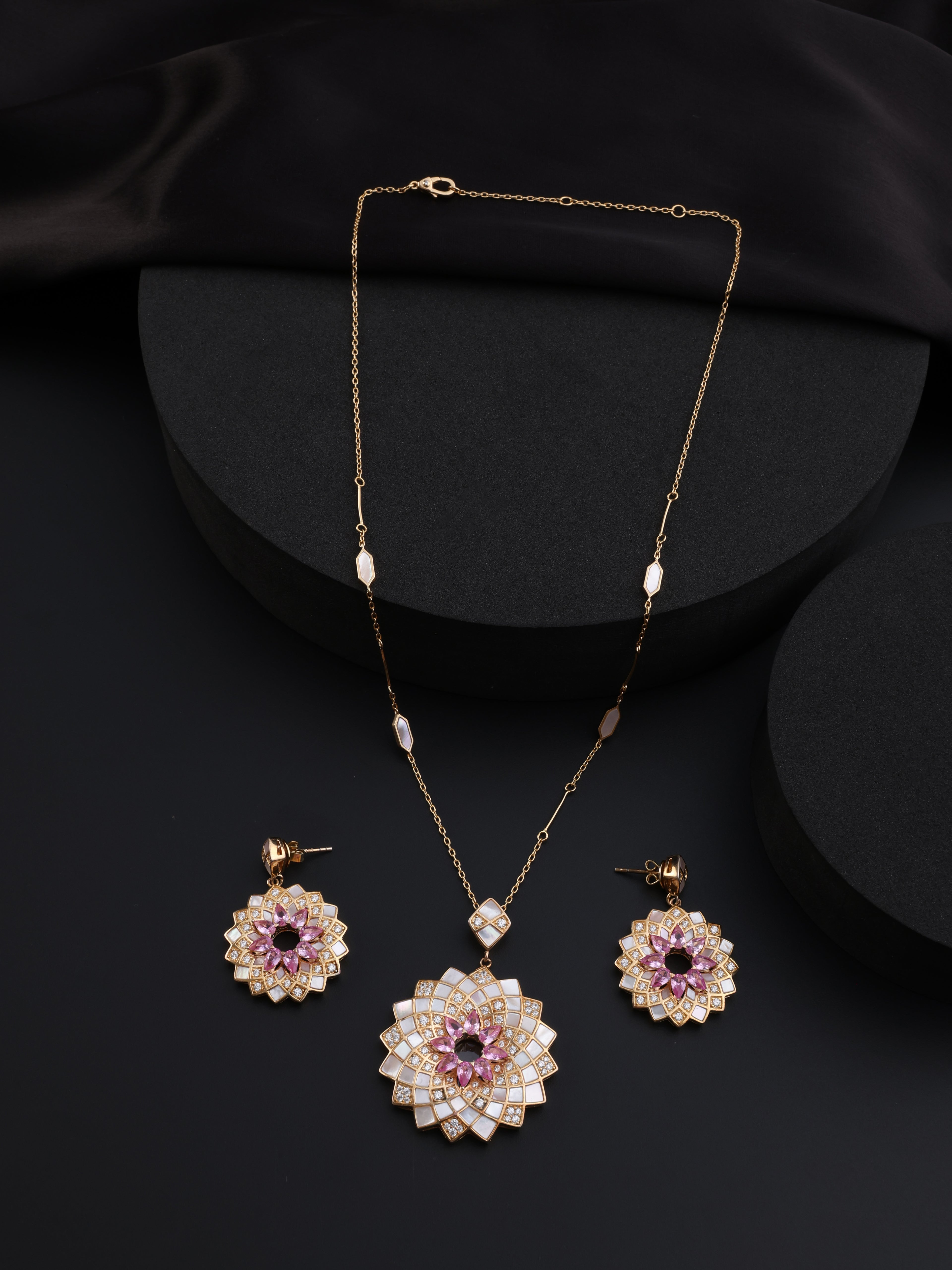 Floral Radiance Pendant Set