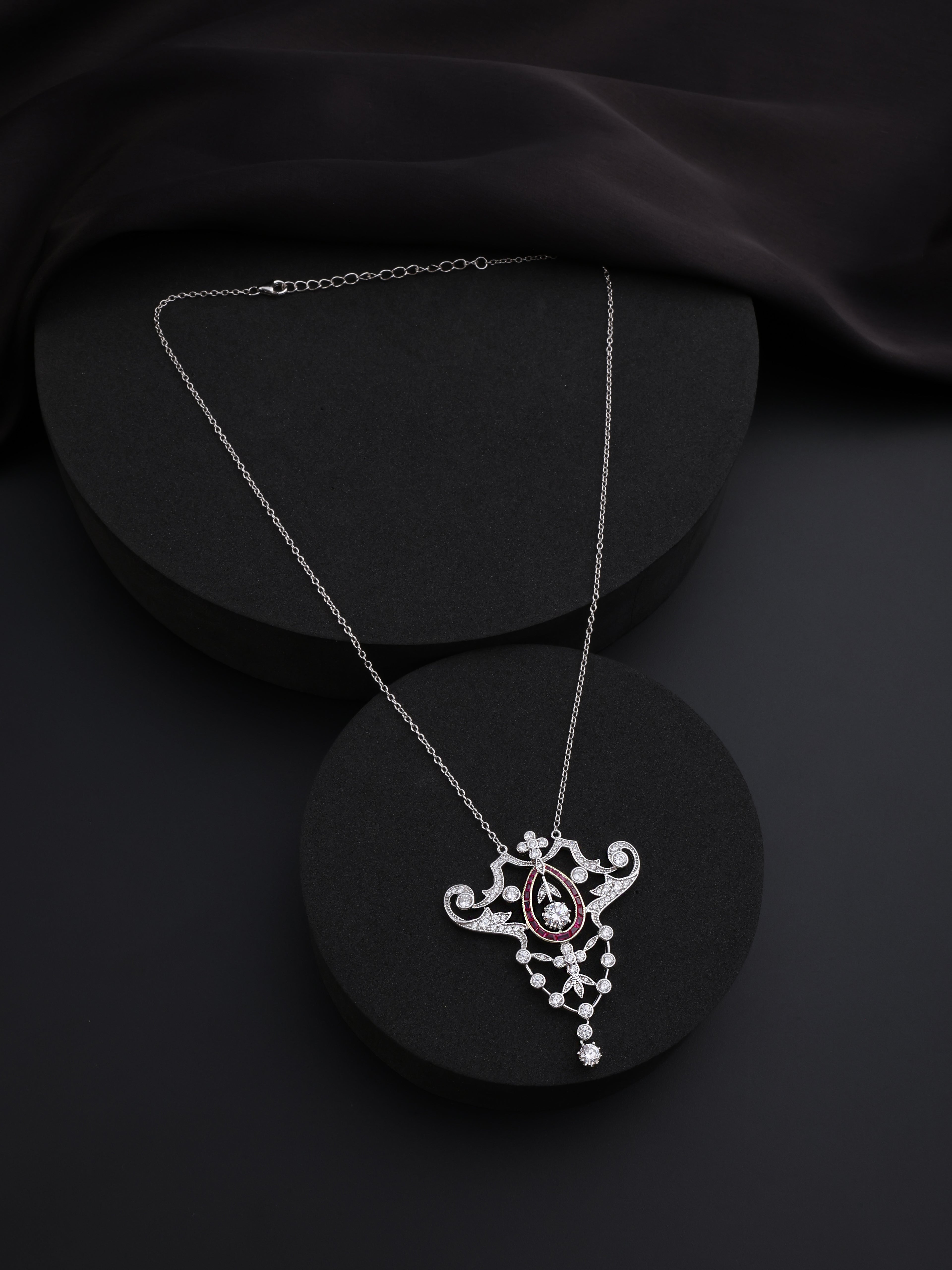 Signature Love Pendant Chain