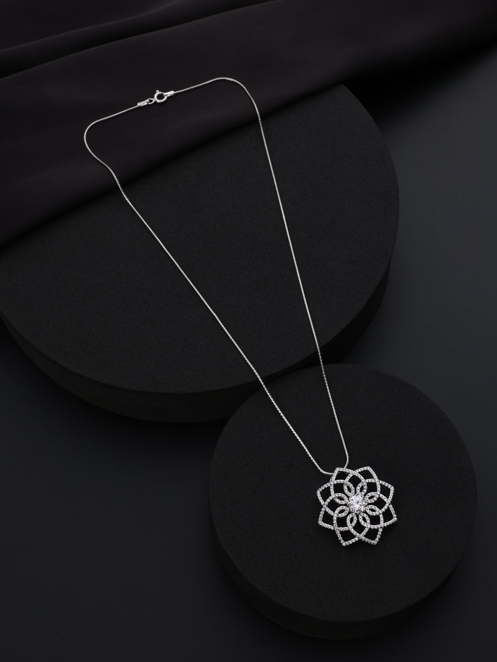 Eternal Lotus pendant Chain
