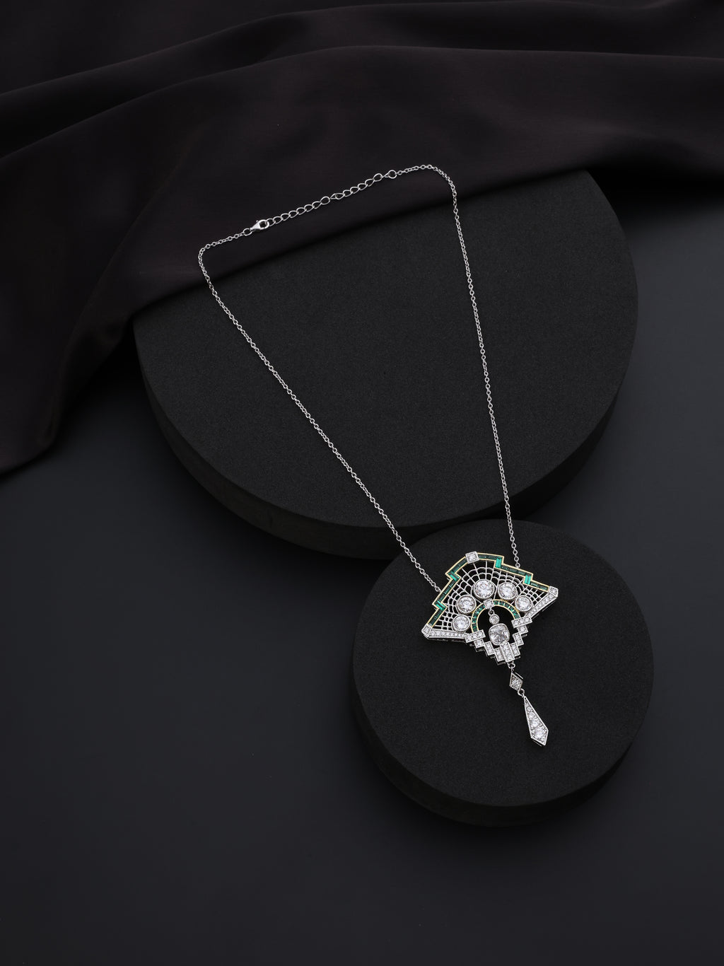 Prism Edge Pendant Chain