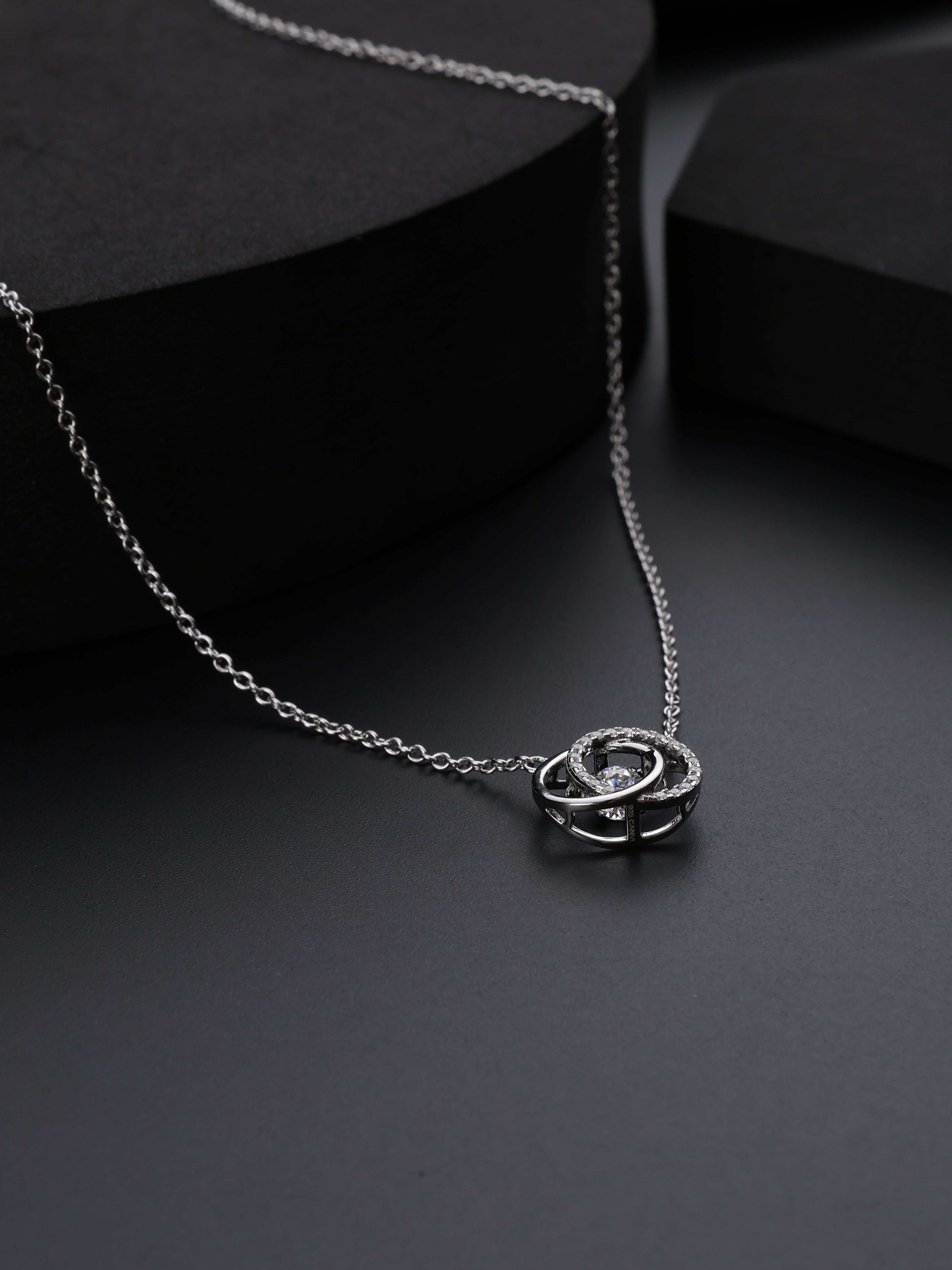 Cellestial Loop Pendant Chain