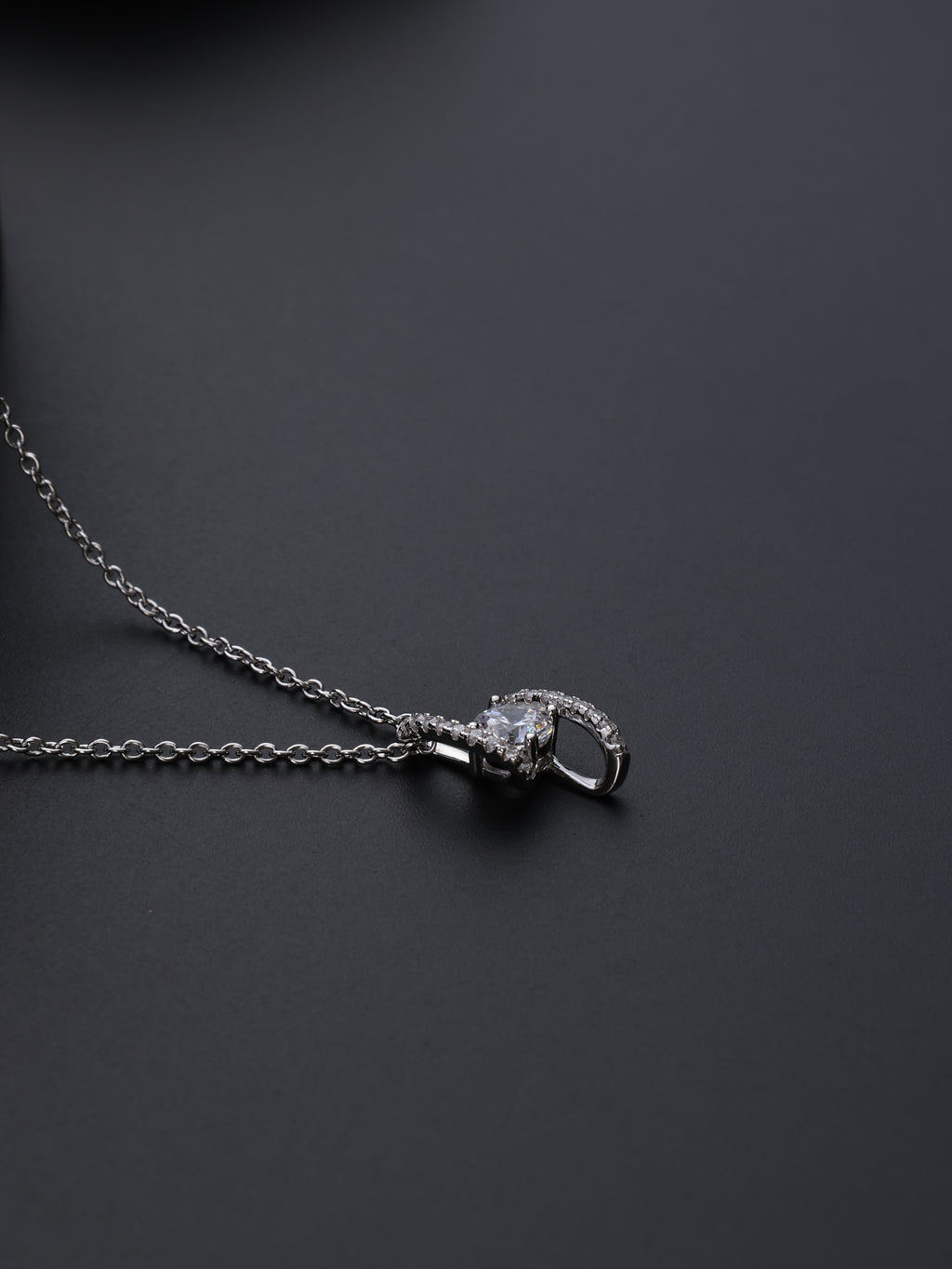 Eternal Orbit Pendant Chain