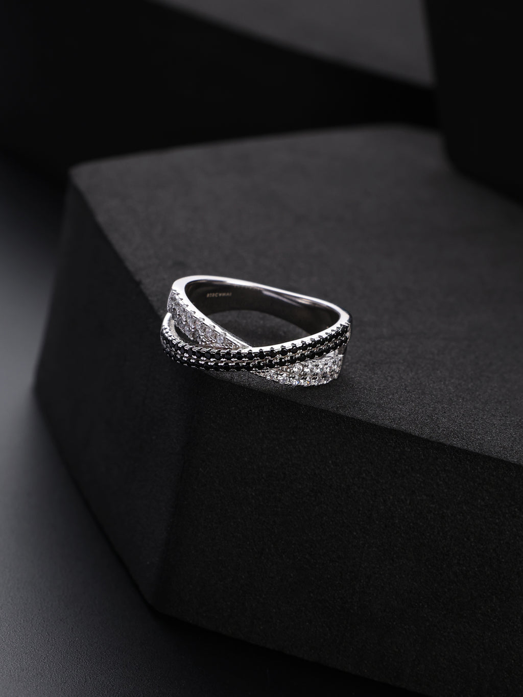 Dual Curve Band
