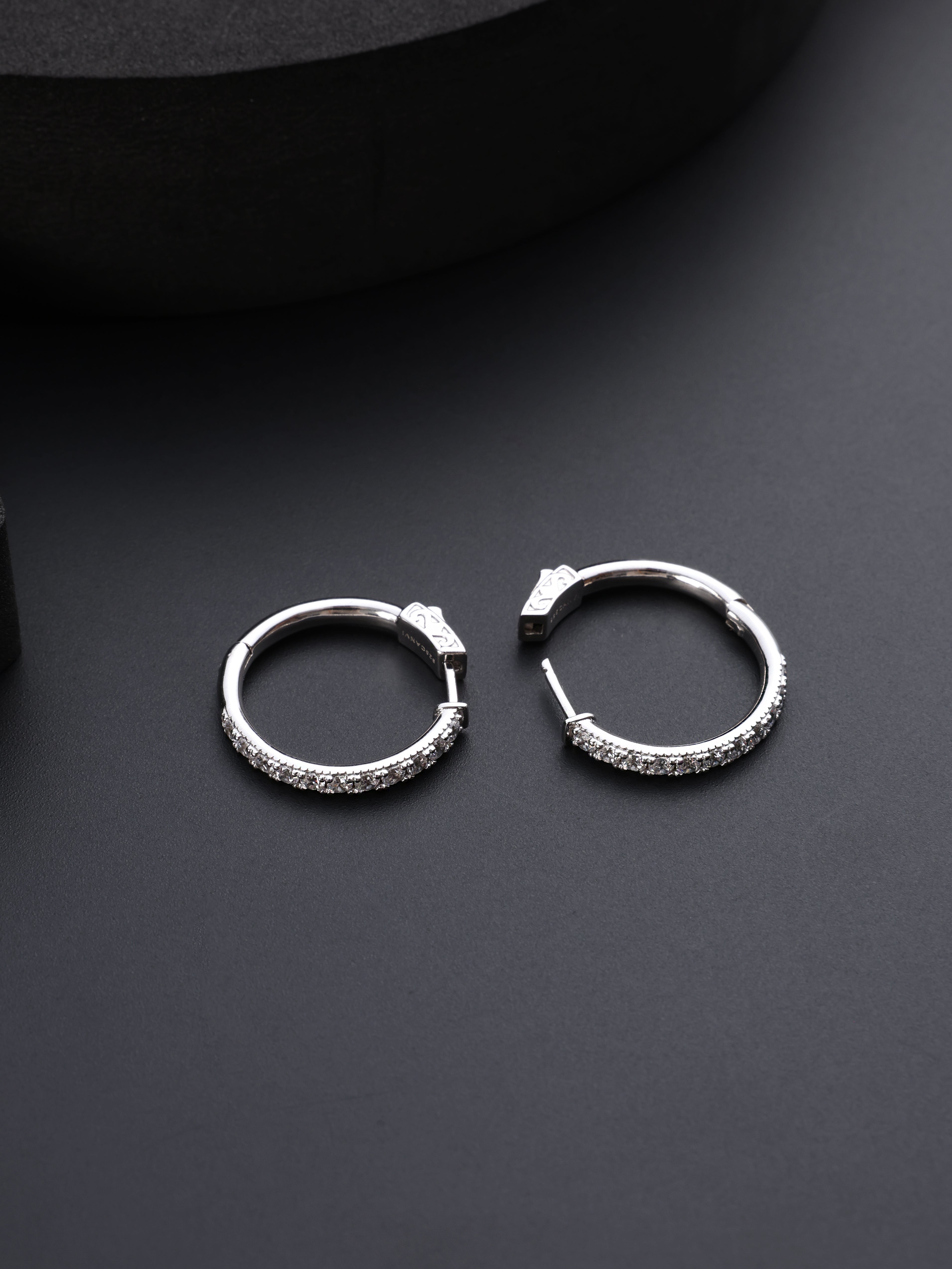 Classic Spark Hoops