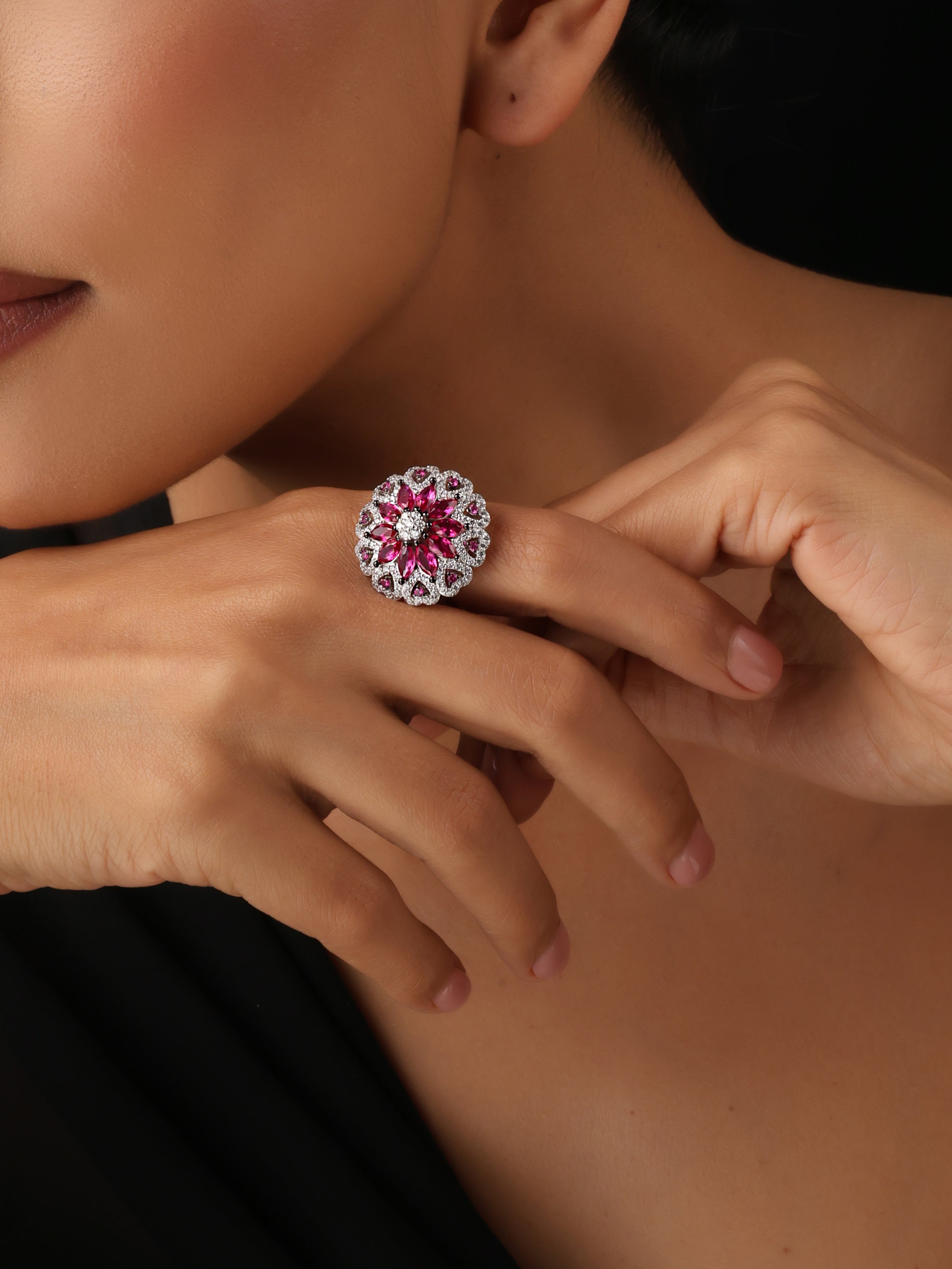 Gulabi Pushp Ring